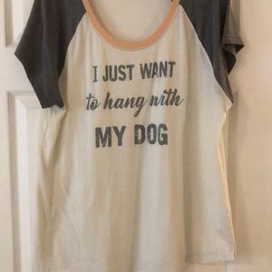 Maurice’s size XXL tee